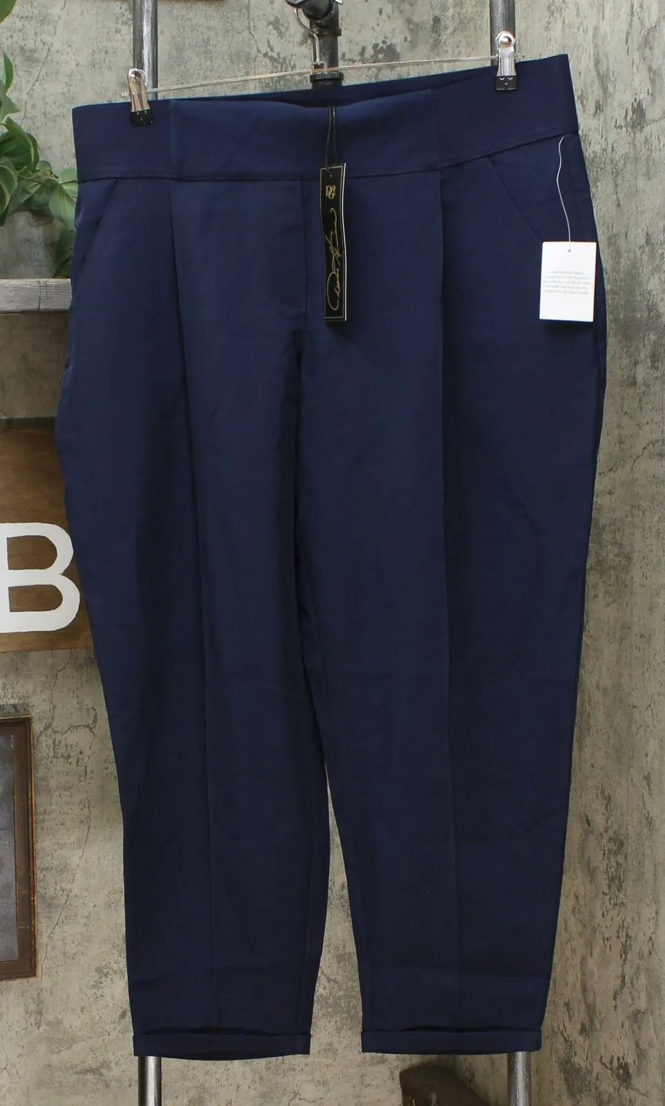 DG2 by Diane Gilman Women's Petite Wrinkle Resistant Gabardine Pants