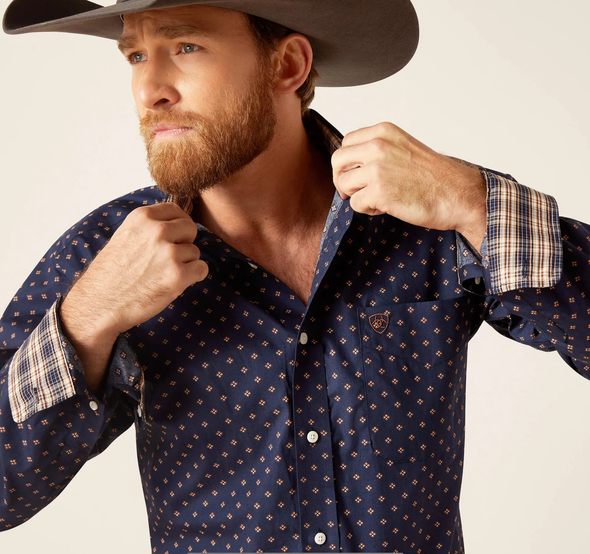 Men’s Ariat Darkest Indigo Wrinkle Free Kaiser Classic Fit Shirt