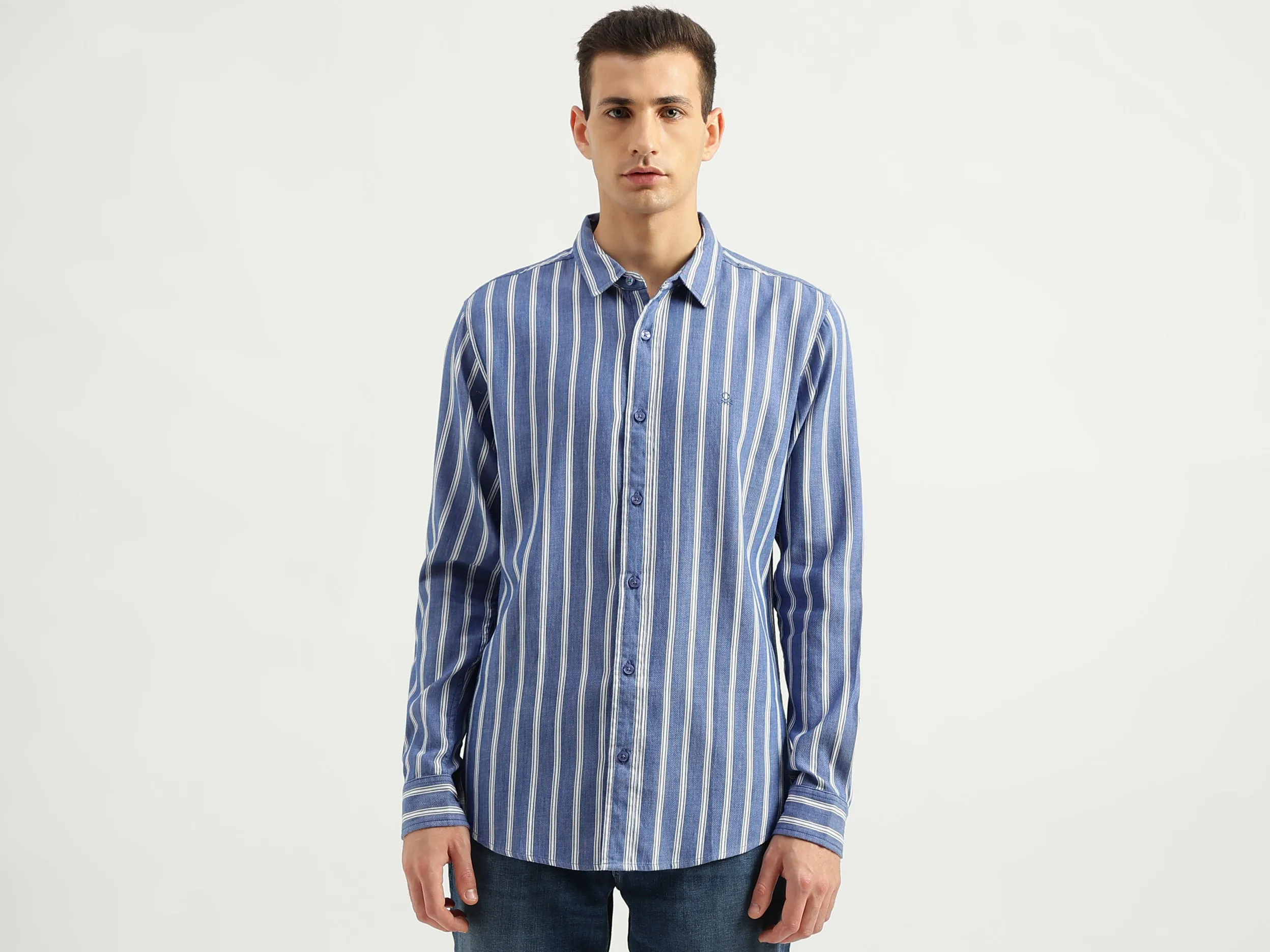 Men's Slim Fit Spread Collar Striped Shirts
