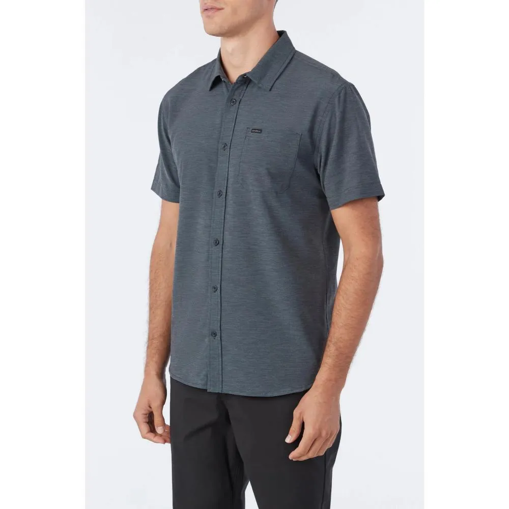 O'NEILL TRLVR UPF TRAVERSE SOLID STD SHIRT BLACK