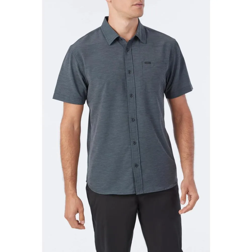 O'NEILL TRLVR UPF TRAVERSE SOLID STD SHIRT BLACK