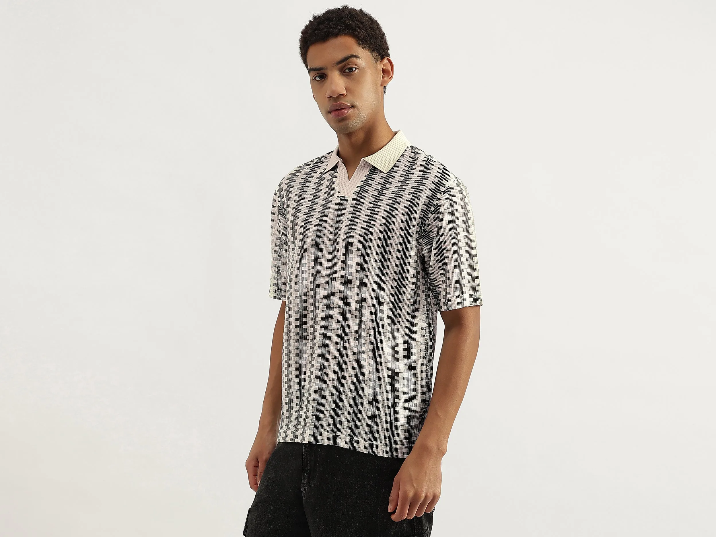 Oversized Fit Johny Collar Crochet Striped T-Shirt