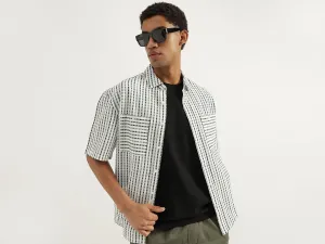 Oversized Fit Spread Collar Crinkle Dobby Striped Shirt