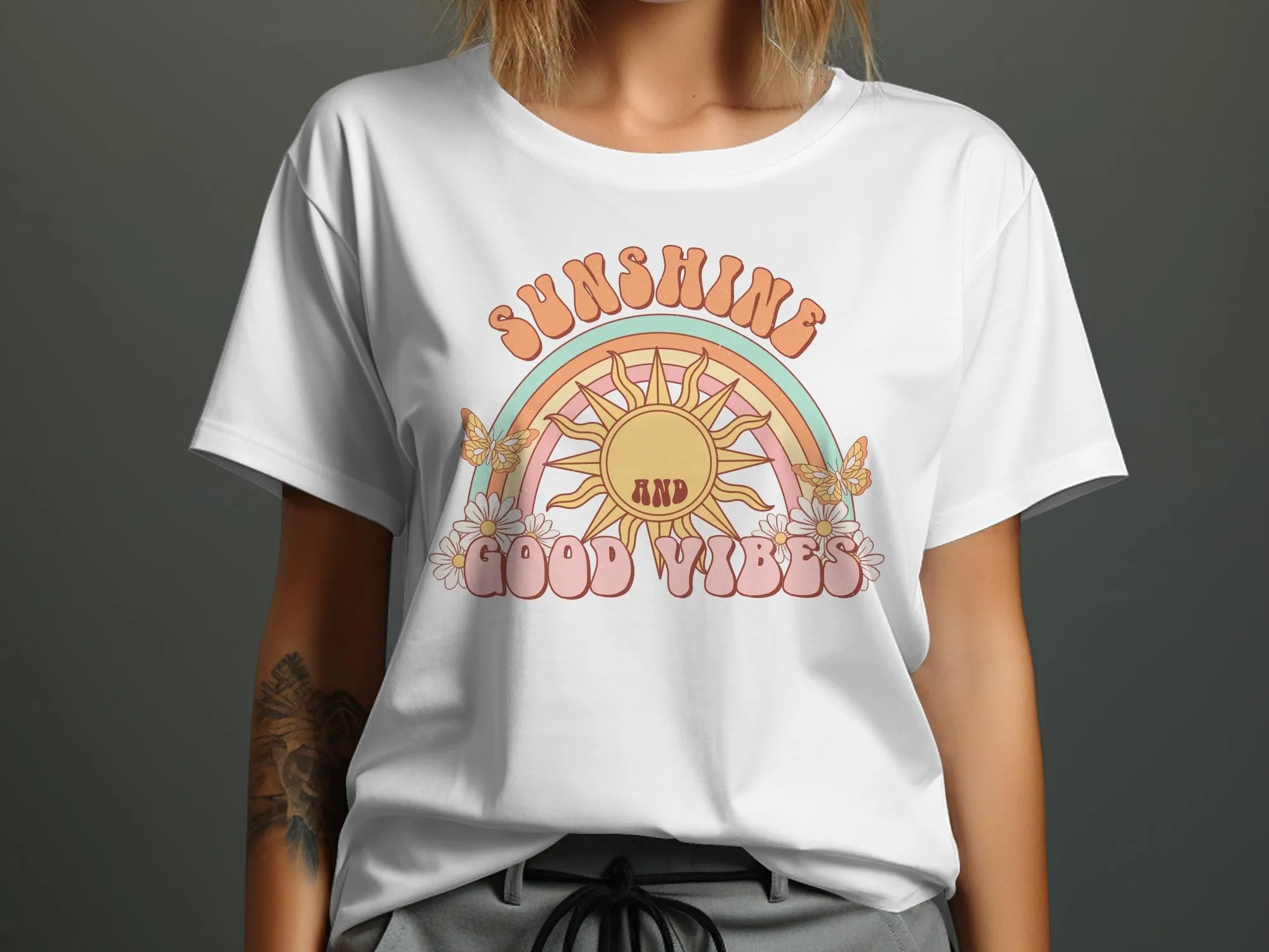 Retro Sunshine and Good Vibes Graphic Tee, Vintage Style T-Shirt, Summer Festival Casual Top, Boho Rainbow Shirt