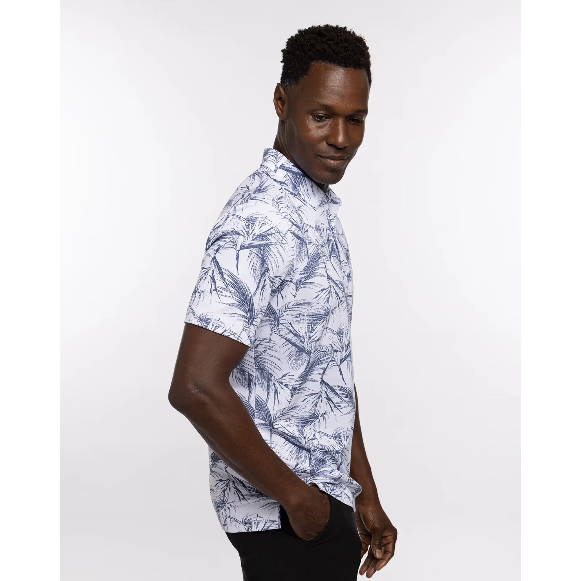 TRAVIS MATHEW MENS AROUND THE BAY POLO - WHITE